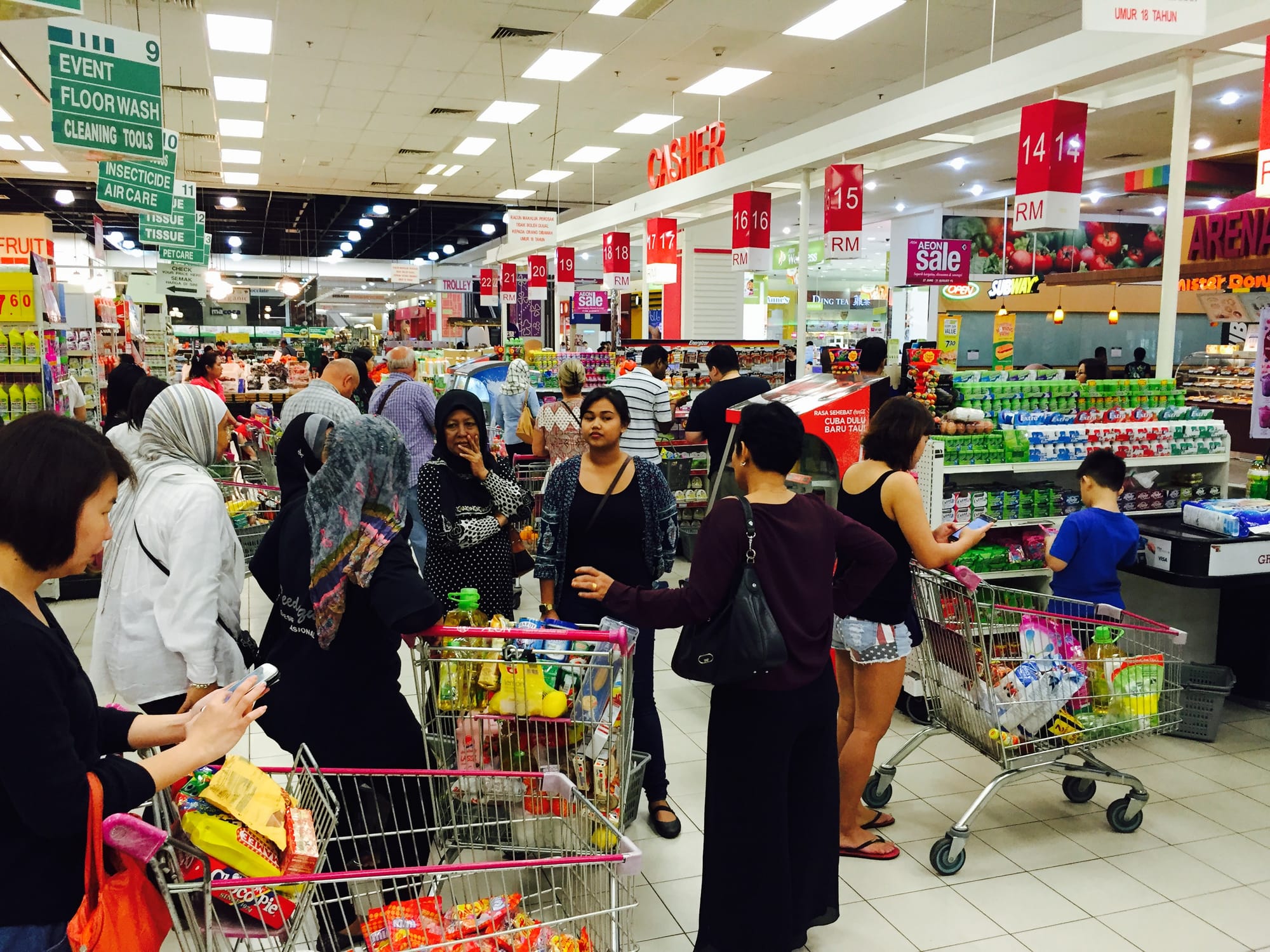 Photo by Author — queuing to leave an Aeon/Jusco Supermarket in Malaysia