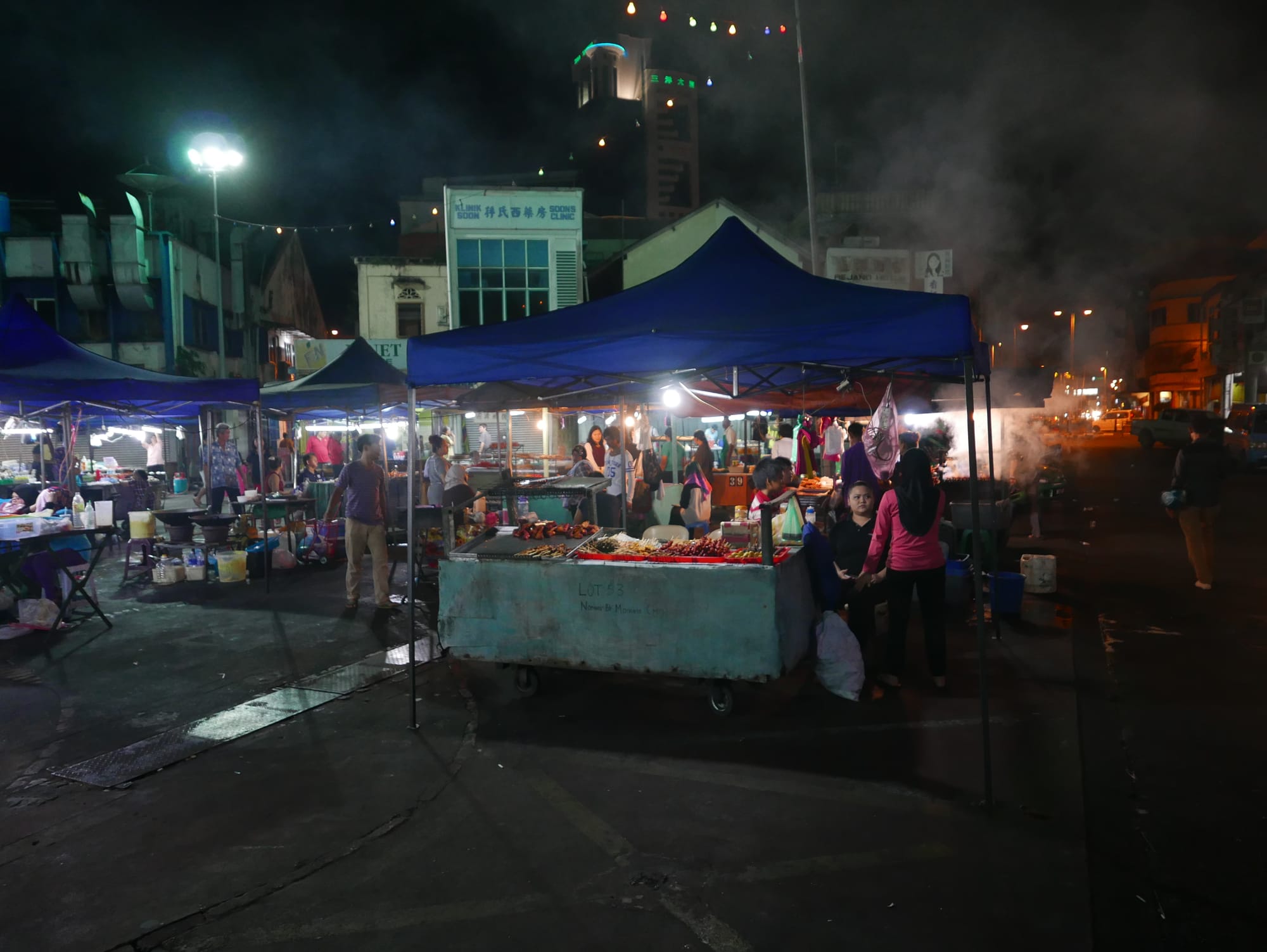Photo by Author — Sibu, Sarawak, Malaysia — night market