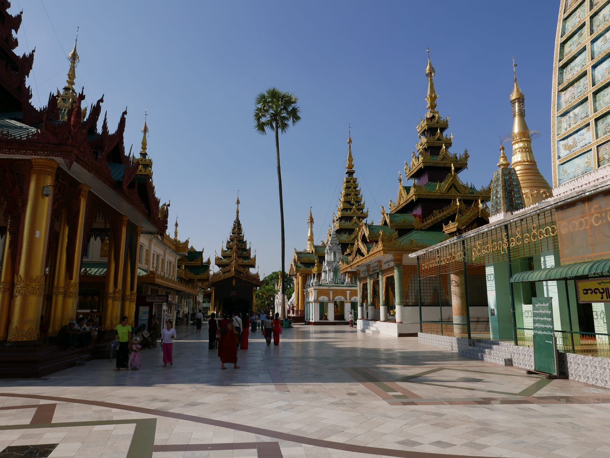 Photo by Author - the Shwedagon Pagoda, Yangon (Rangoon), Myanmar (Burma)