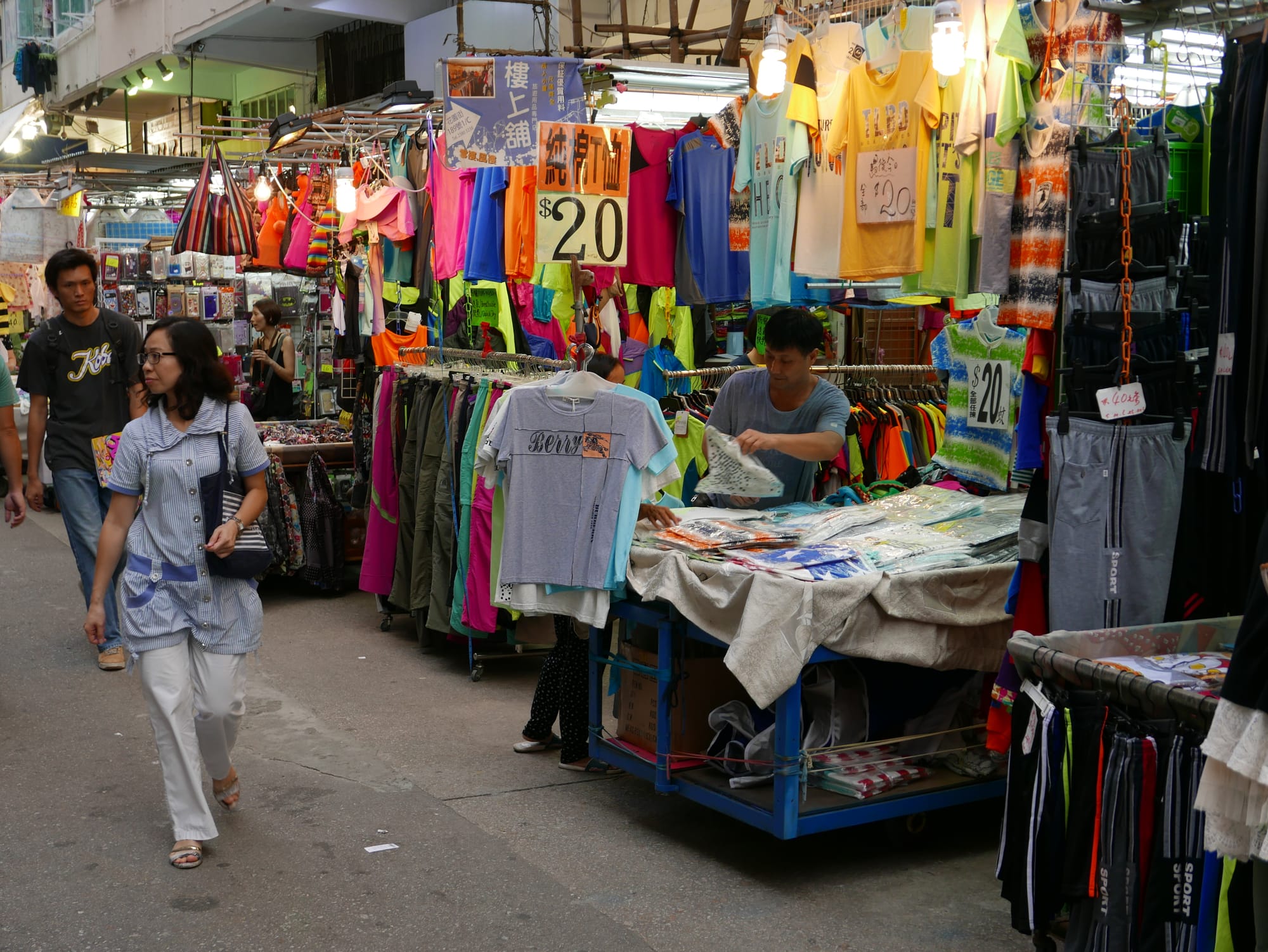 Photo by Author — Fa Yeun Street Market, Hong Kong