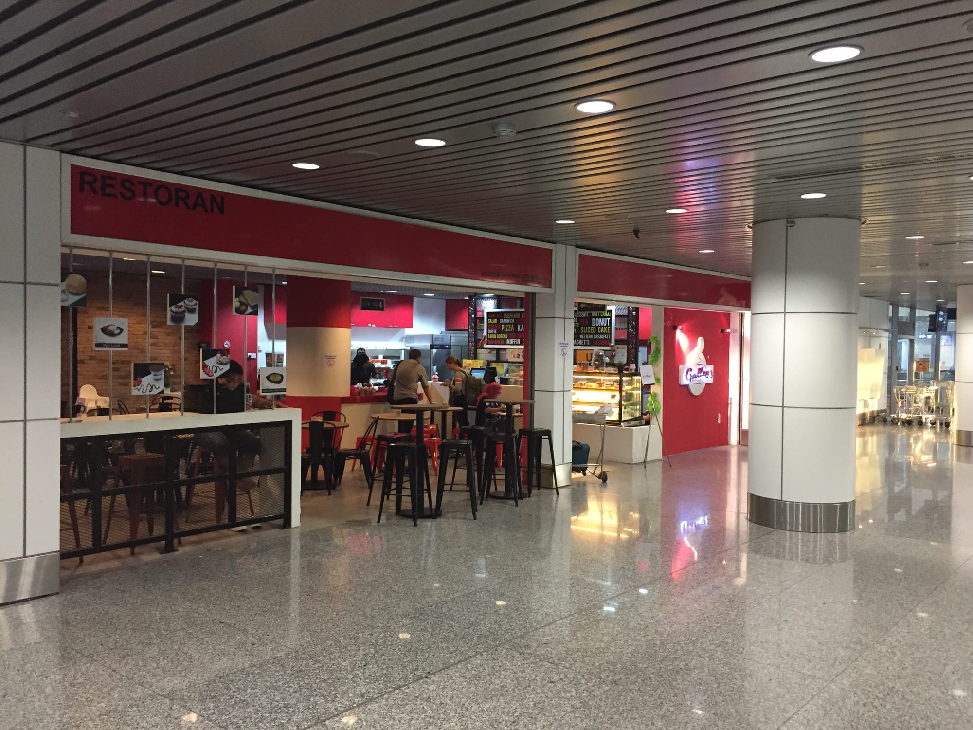 Photo by Author — snack bar at Kuala Lumpur International Airport (KUL) — Domestic Terminal