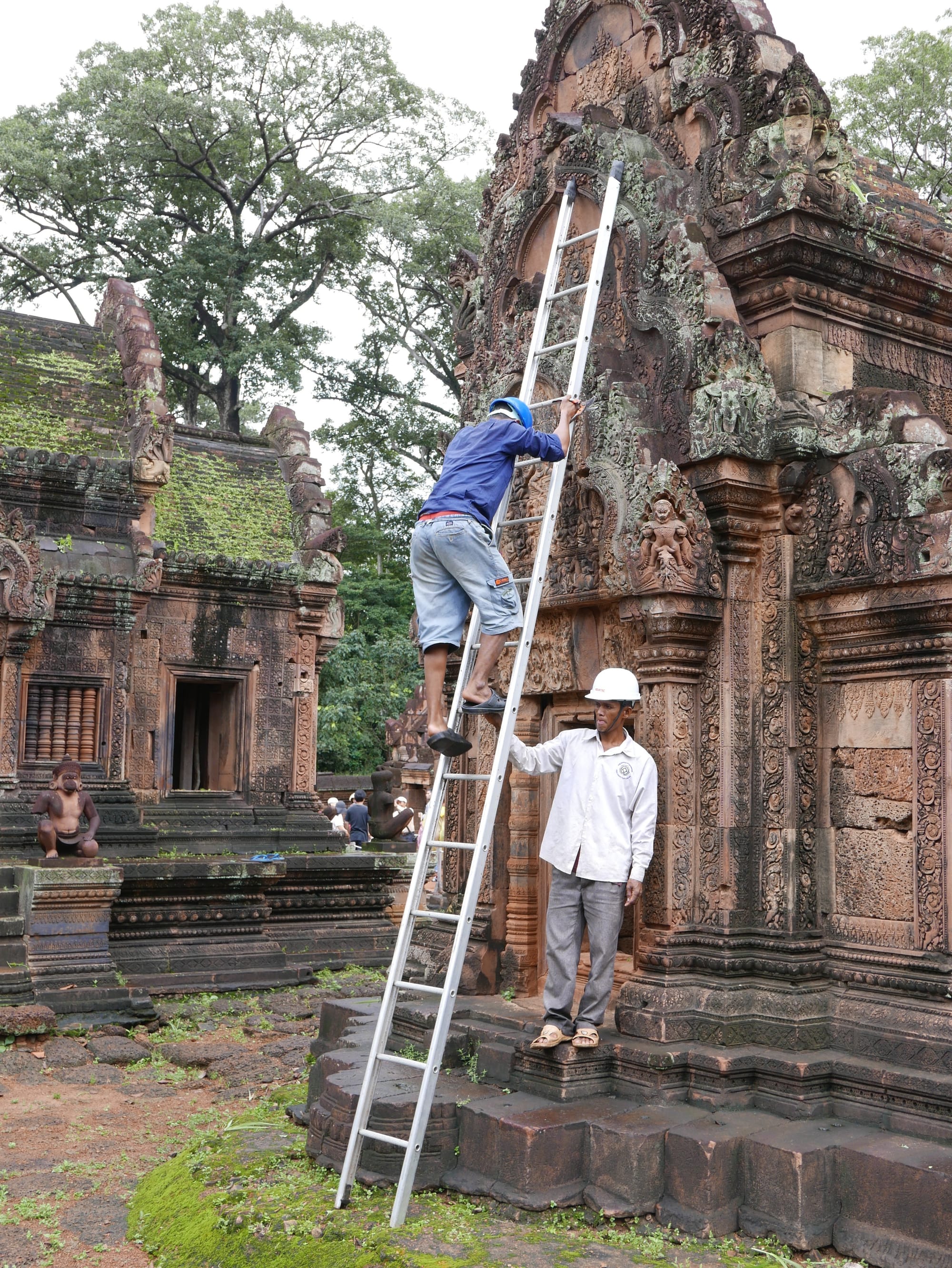 Photo by Author — restoration and conservation work at Banteay Srei Temple (ប្រាសាទបន្ទាយស្រី), Angkor Archaeological Park, Angkor, Cambodia