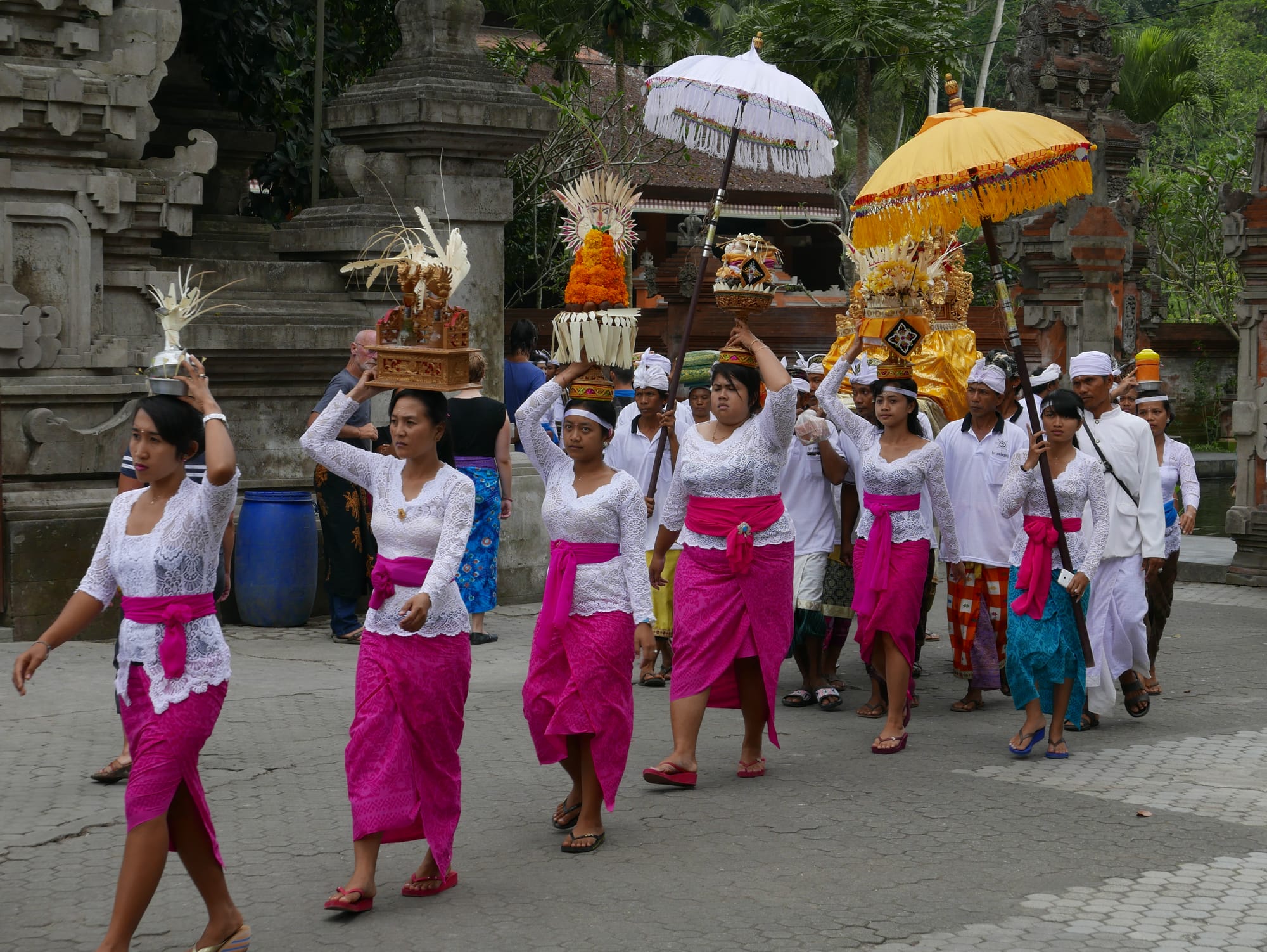 Photo by Author — religious parade — Pura Tirta Empul (Tirta Empul Temple), Bali, Indonesia