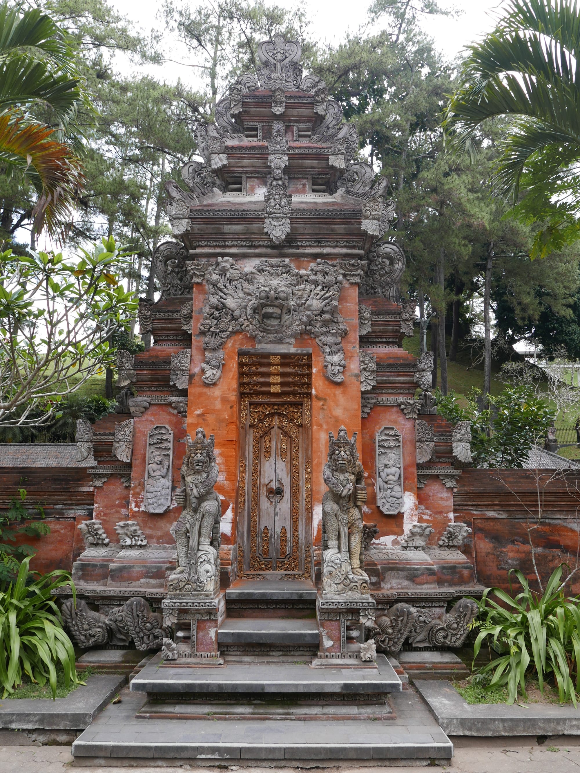 Photo by Author — a roofed tower gate (kori agung) at Pura Tirta Empul (Tirta Empul Temple), Bali, Indonesia