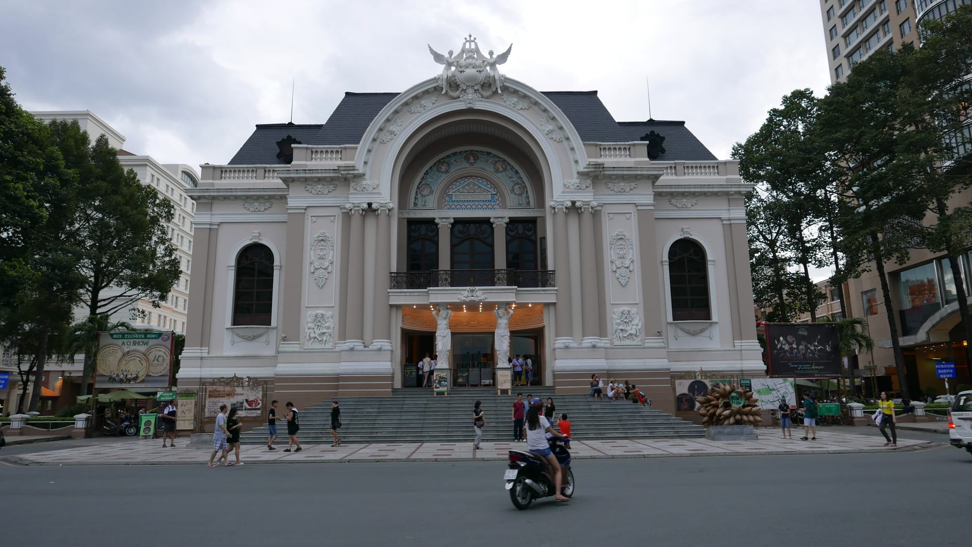 Photo by Author — Saigon Opera House, 7 Lam Son Square, Dist. 1, Ho Chi Minh City (Saigon), Vietnam