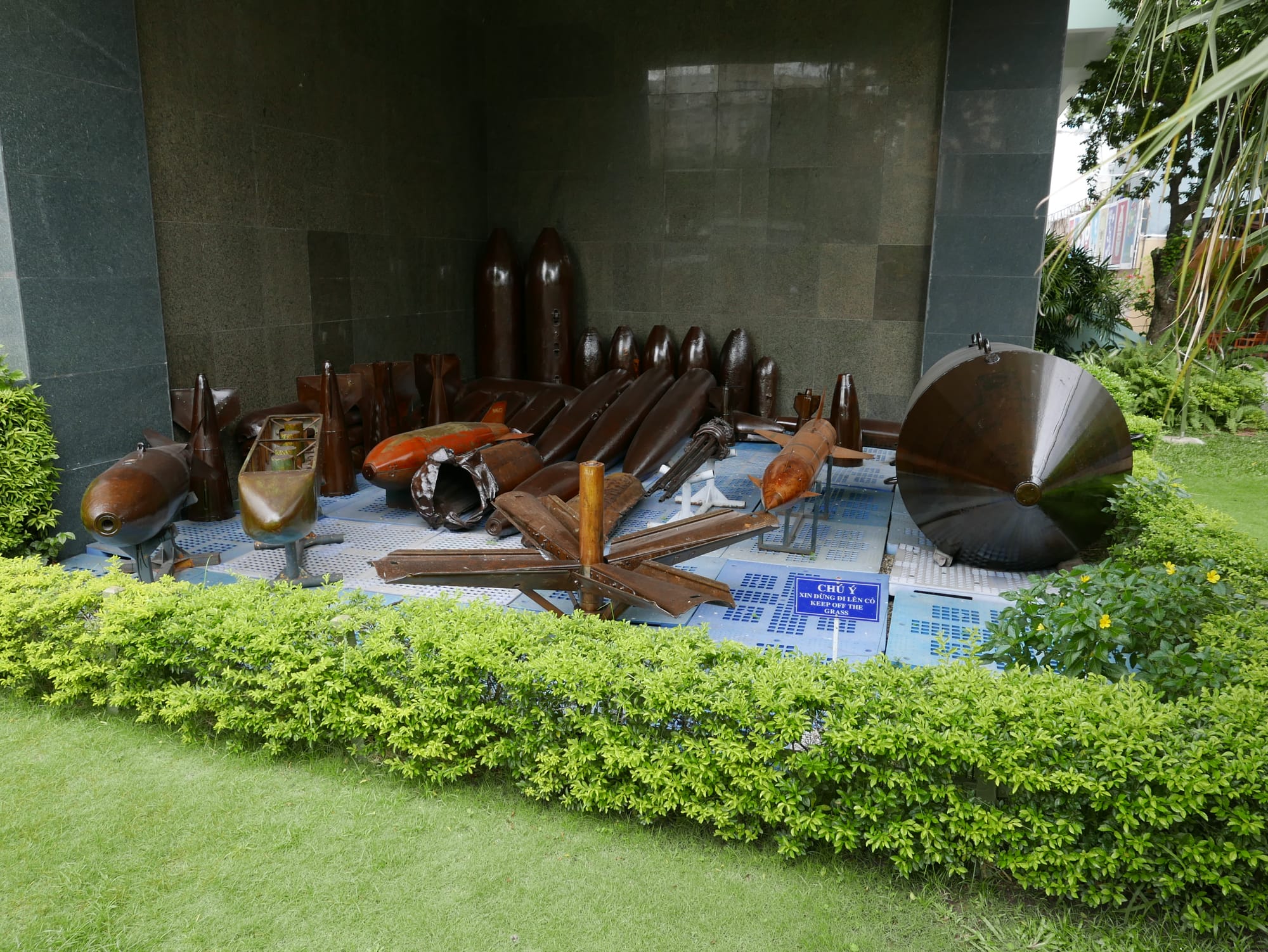 Photo by Author — US bombs and shells — Bảo tàng Chứng tích Chiến tranh (War Remnants Museum), 28 Võ Văn Tần, Phường 6, Quận 3, Ho Chi Minh City (Saigon), Vietnam