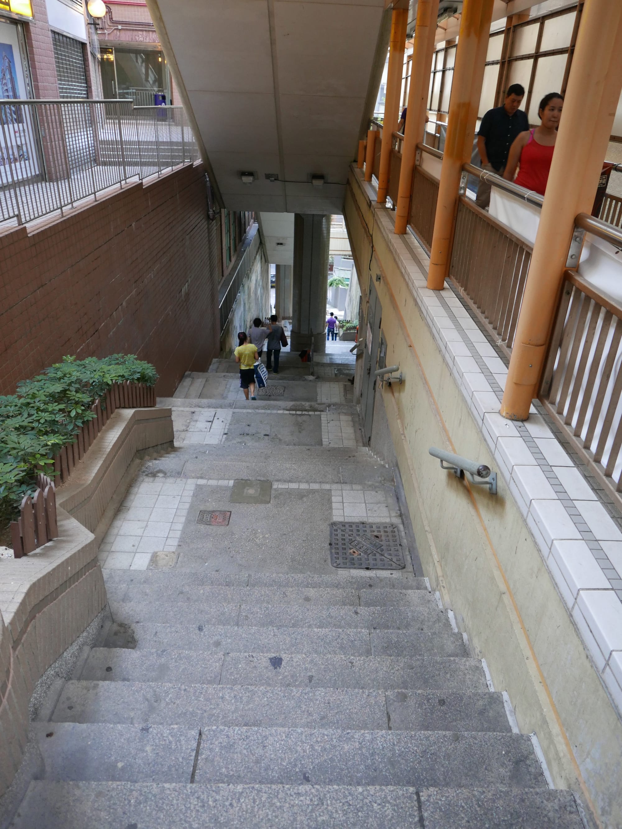 Photo by Author — Central-Mid-Levels Escalator and Walkway System 中環至半山自動扶梯系統, Hong Kong