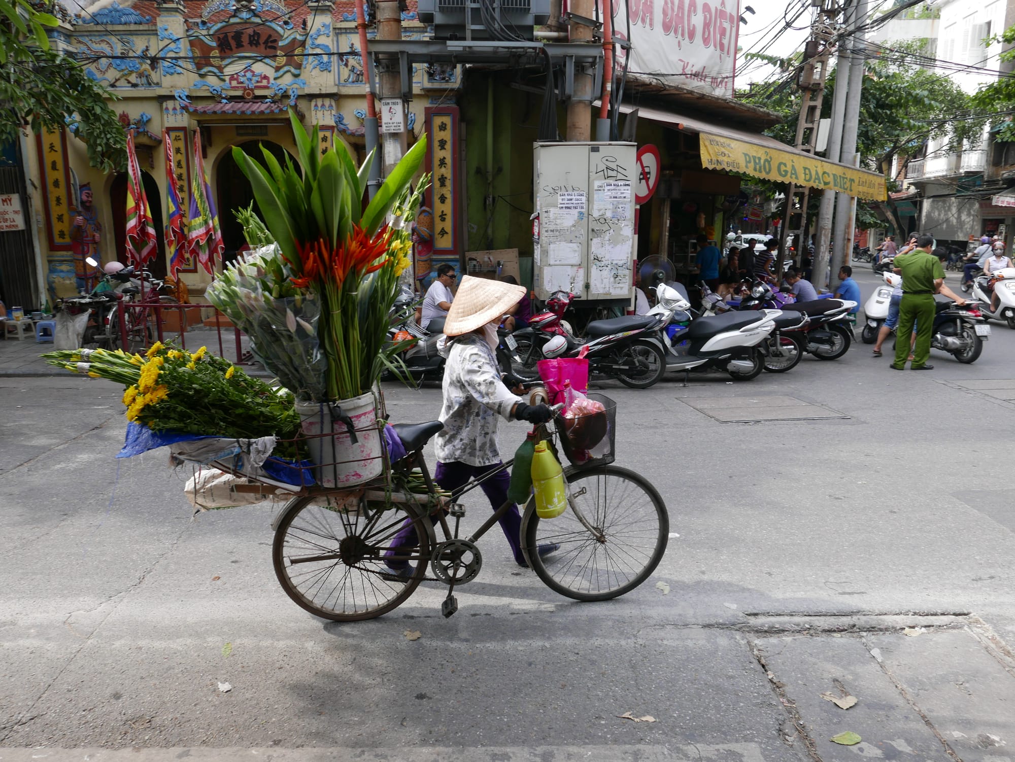 Photo by Author — flower seller — Hanoi, Vietnam