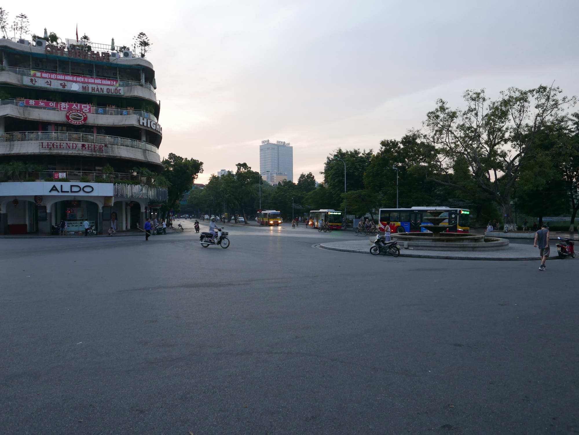 Photo by Author — early morning — Hanoi, Vietnam