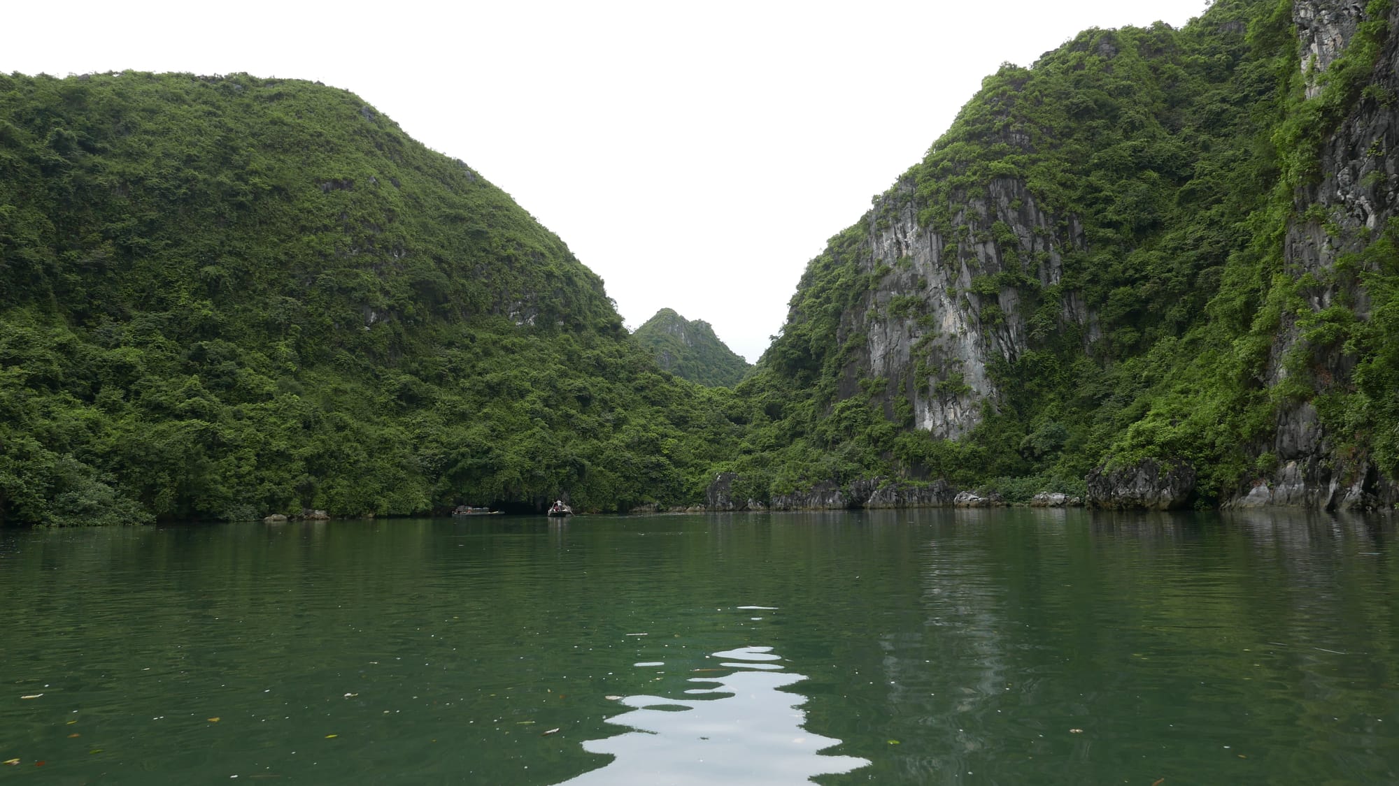 Photo by Author — heading from Vong Vieng Village (day 1), Ha Long Bay, Vietnam, to the cave