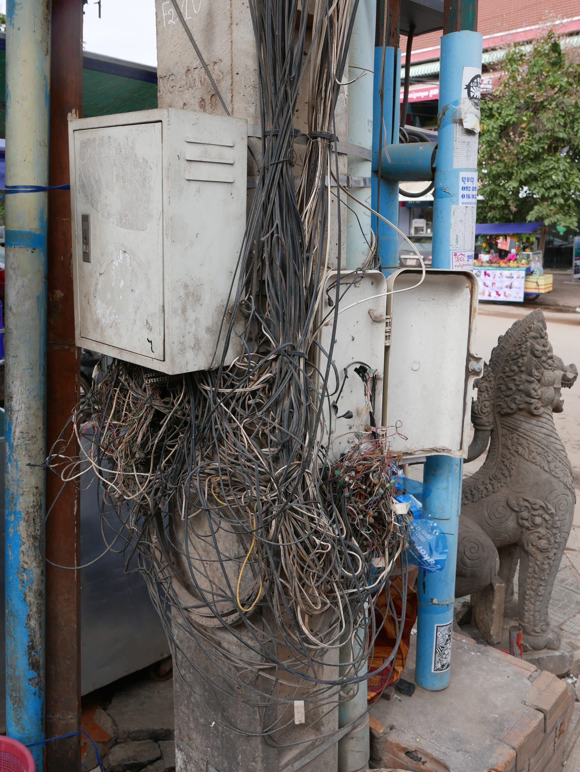 Photo by Author — more great wiring — Siem Reap, Cambodia