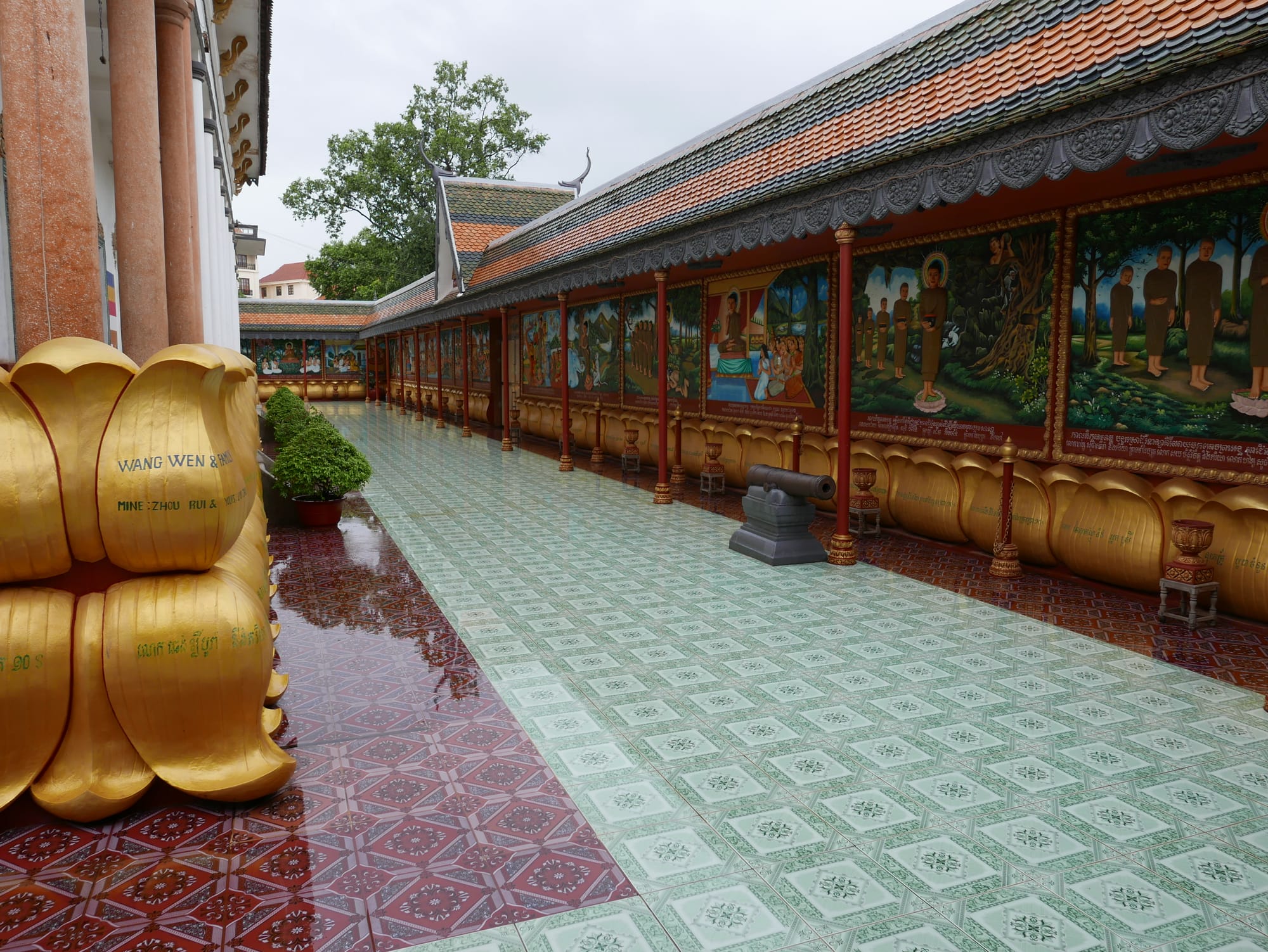 Photo by Author — Wat Preah Prohm Rath (Wat Preah Prom Rath), Pokambor Avenue, Siem Reap, Cambodia