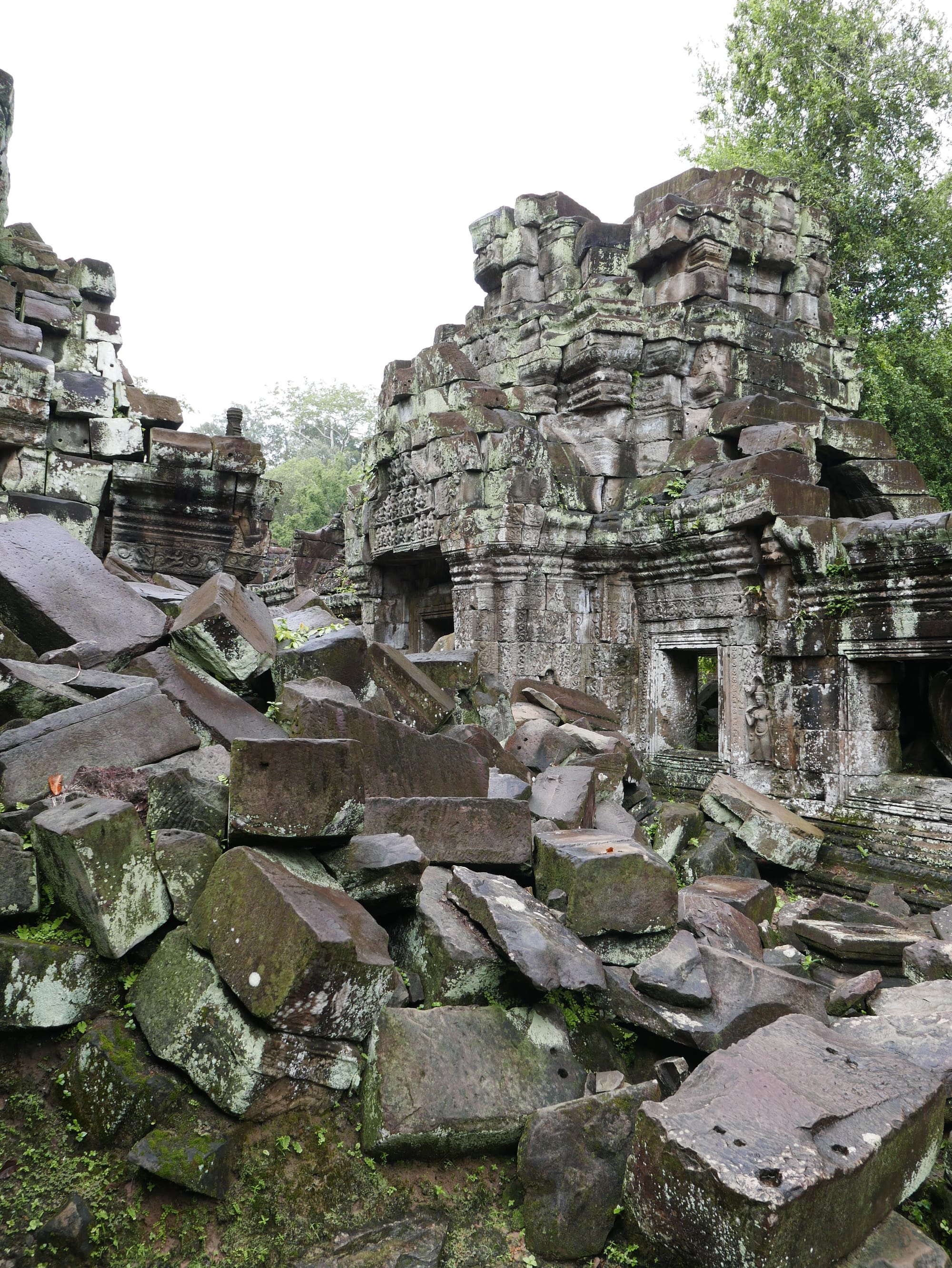 Photo by Author — another collapsed section of Preah Khan (ប្រាសាទព្រះខ័ន), Angkor Archaeological Park, Angkor, Cambodia