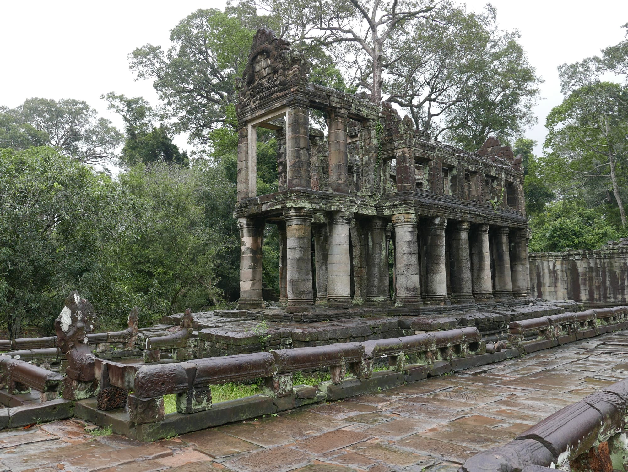 Photo by Author — Preah Khan (ប្រាសាទព្រះខ័ន), Angkor Archaeological Park, Angkor, Cambodia