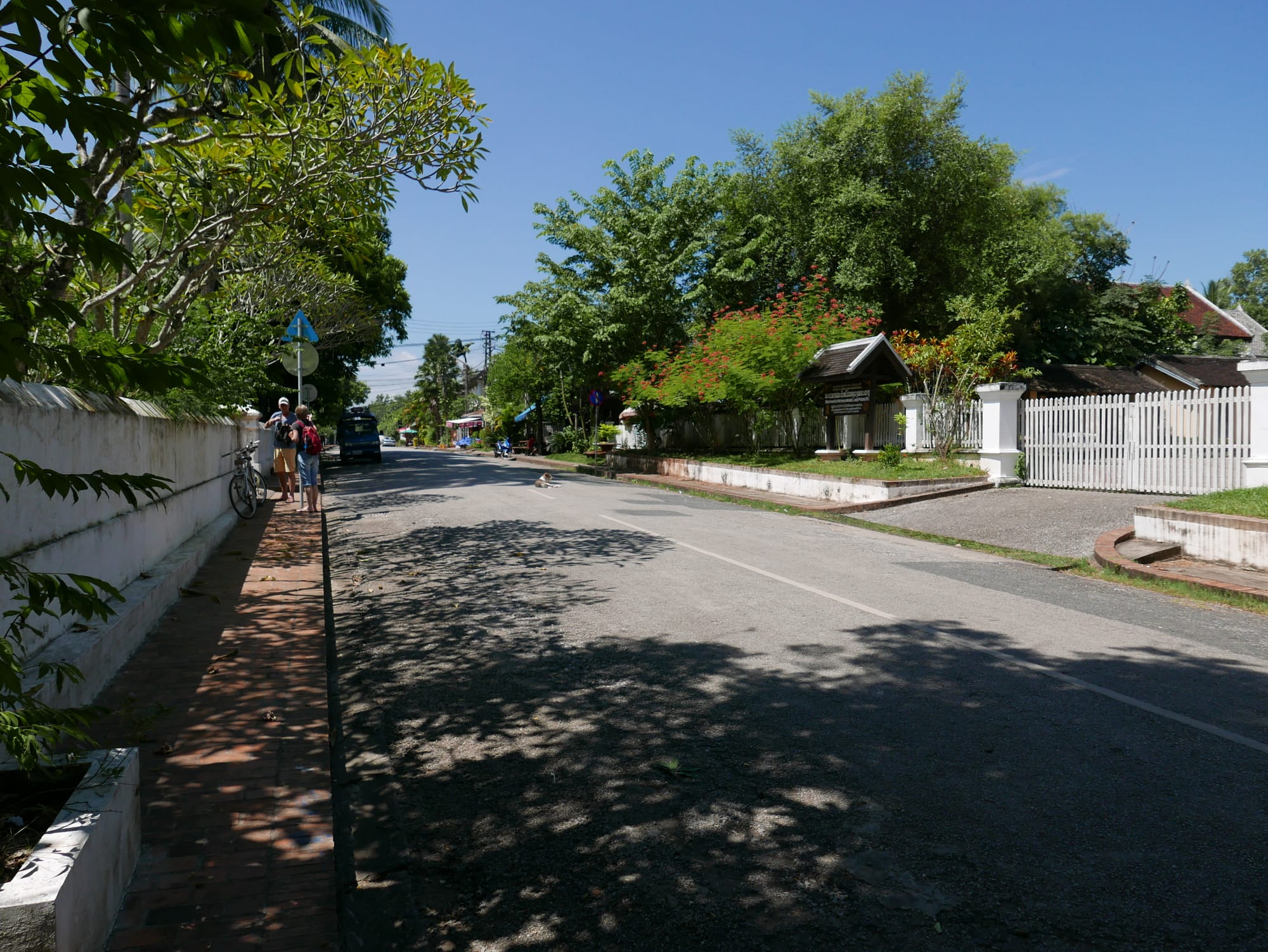 Photo by Author — the Main Street — Luang Prabang (ຫລວງພະບາງ/ຫຼວງພະບາງ), Laos — where is everyone?