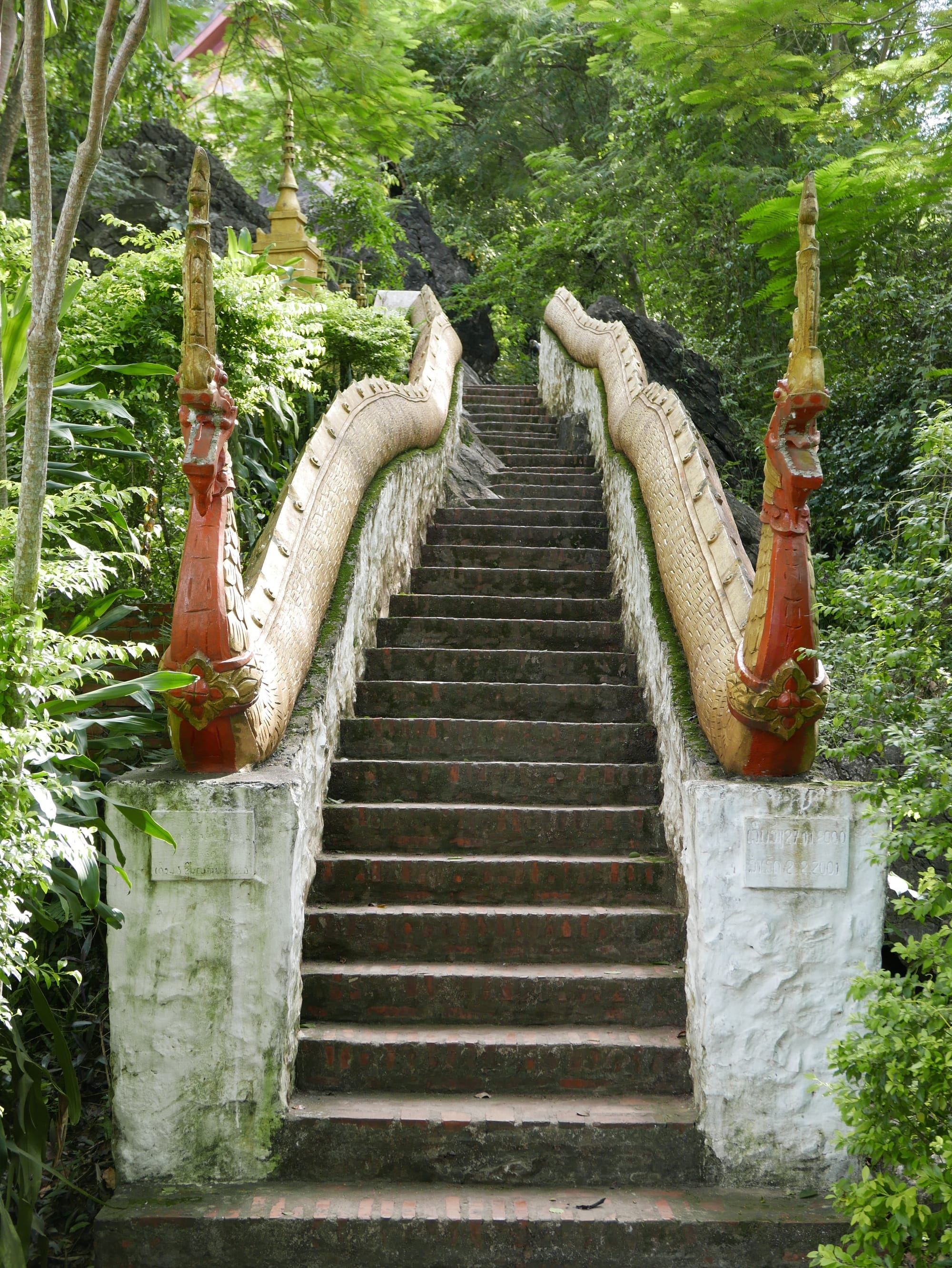 Photo by Author — climbing Mount Phousi, Luang Prabang (ຫລວງພະບາງ/ຫຼວງພະບາງ), Laos