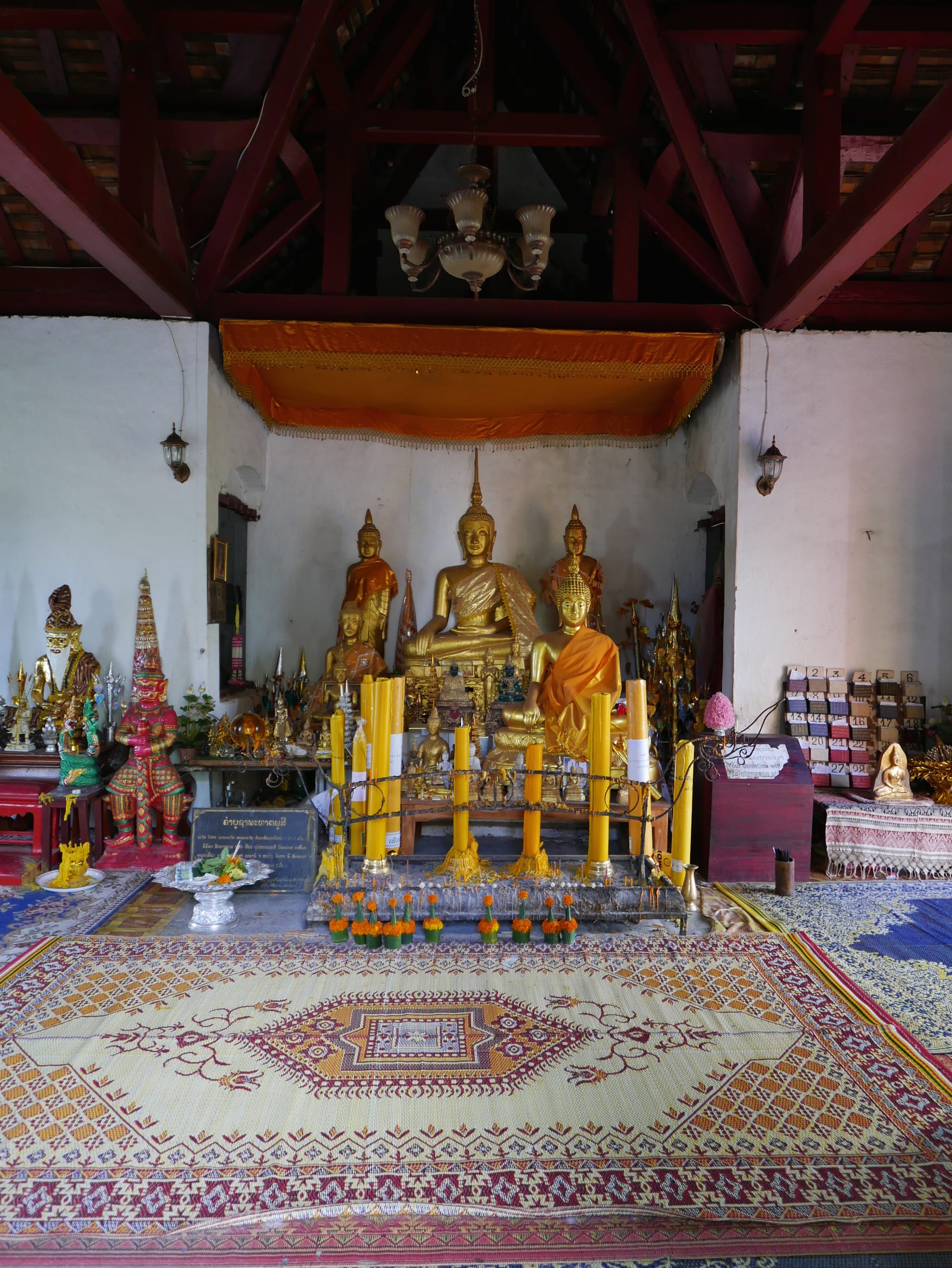 Photo by Author — Mount Phousi, Luang Prabang (ຫລວງພະບາງ/ຫຼວງພະບາງ), Laos