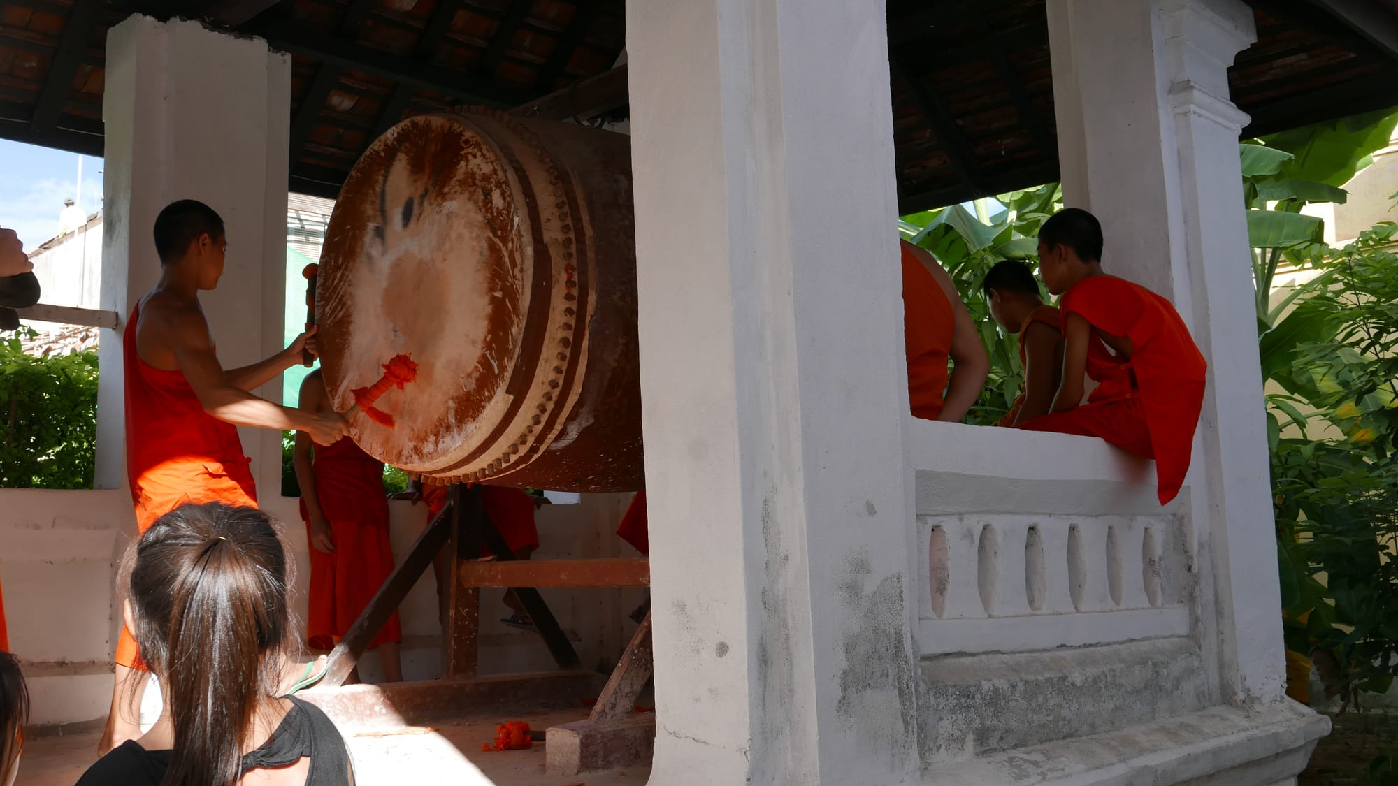 Photo by Author — 4:00 pm rhythmic beat of Wat Sene drums — Luang Prabang (ຫລວງພະບາງ/ຫຼວງພະບາງ), Laos