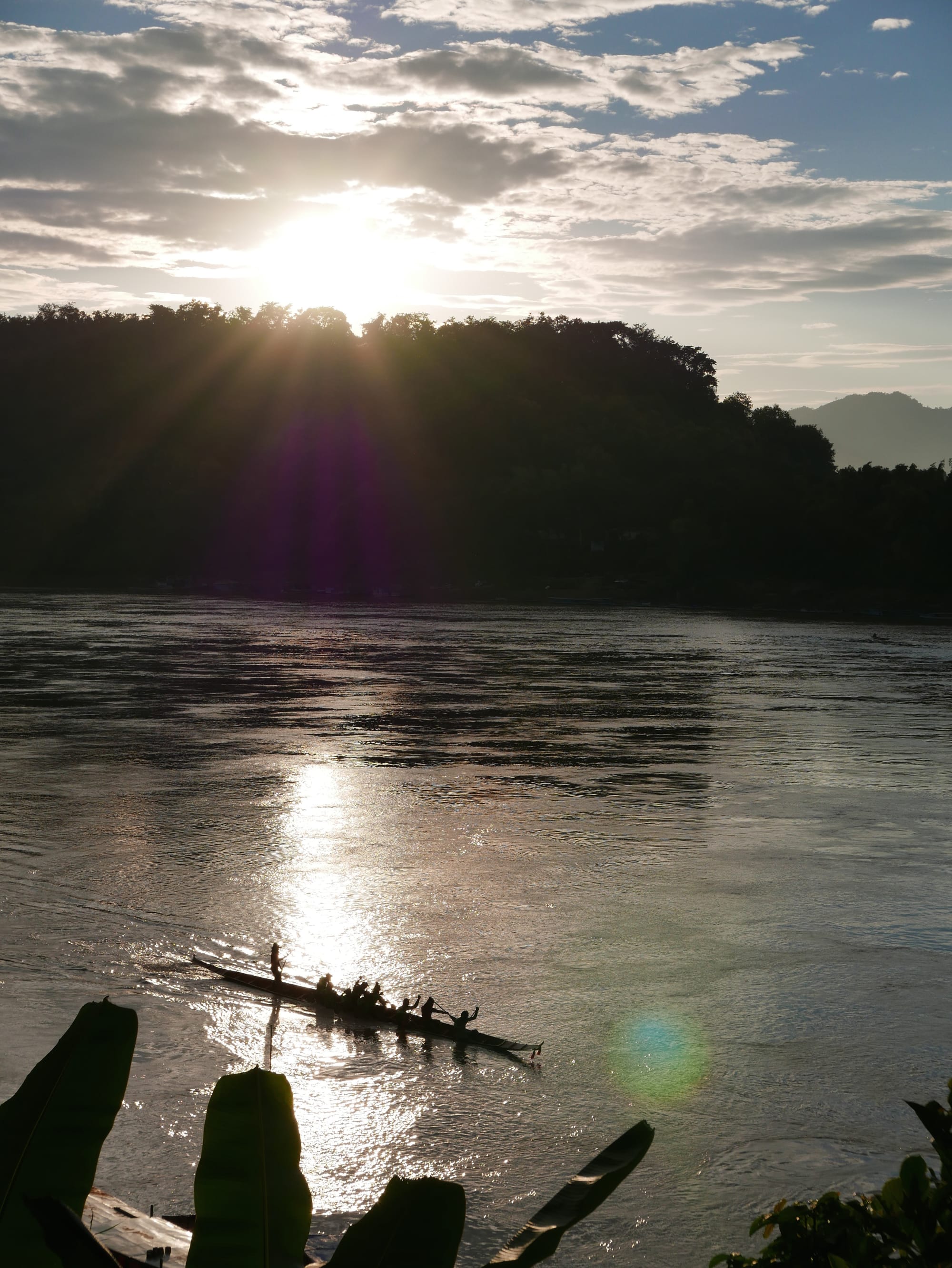 Photo by Author — sunset over the Mekong River — Luang Prabang (ຫລວງພະບາງ/ຫຼວງພະບາງ), Laos