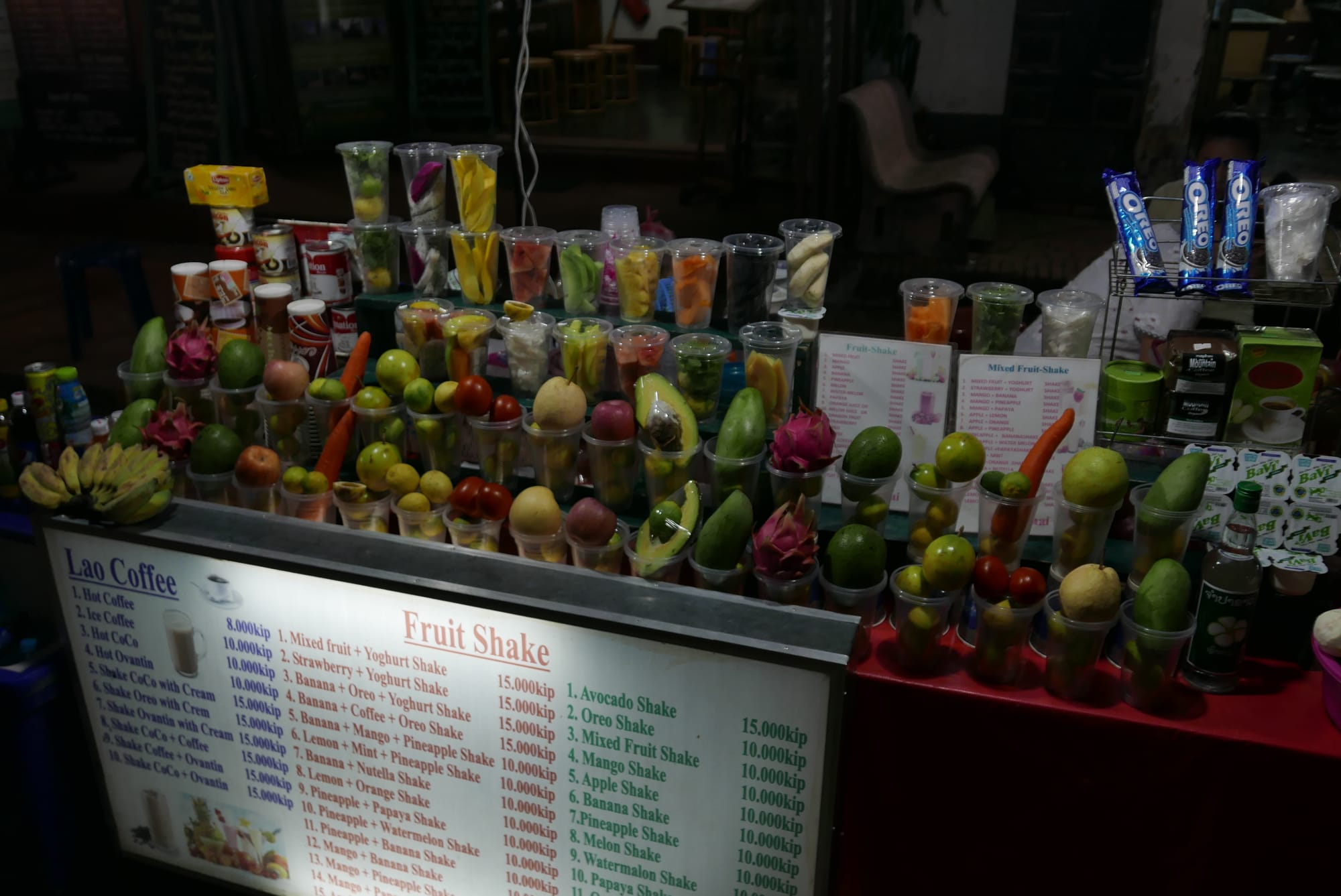 Photo by Author — fruit shake stall — Night Market, Luang Prabang (ຫລວງພະບາງ/ຫຼວງພະບາງ), Laos