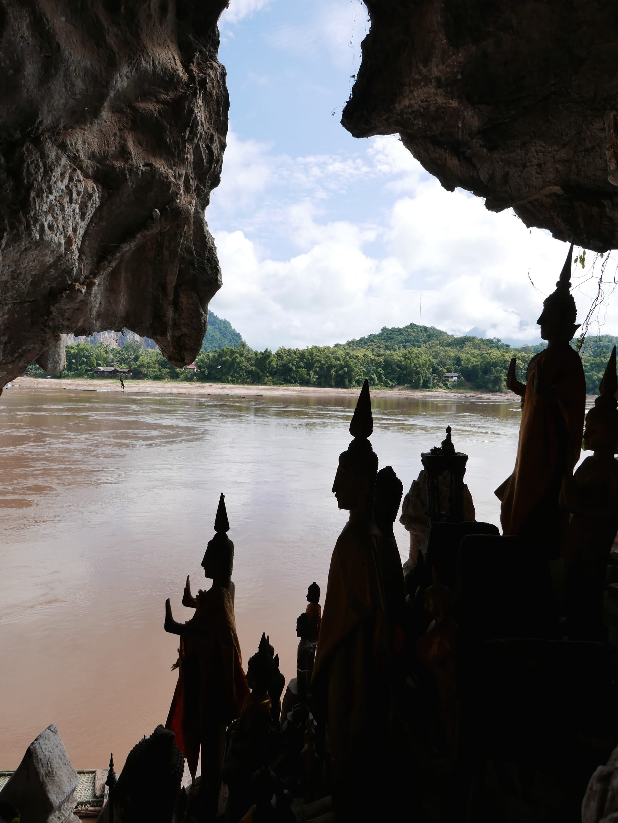 Photo by Author — Buddhas and the Mekong — Tham Ting (Tam Ting)/Pak Ou (ถ้ำติ่ง) Caves, Laos