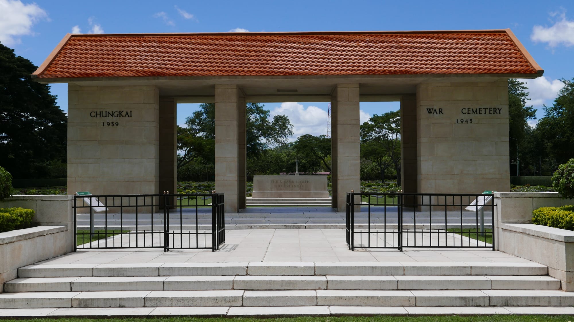 Photo by Author — Chungkai War Cemetery, National Hwy No 3228, Mueang Kanchanaburi, Changwat Kanchanaburi 71000, Thailand