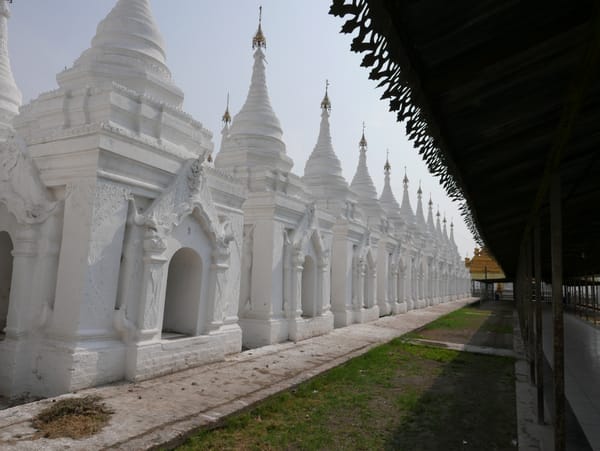 Sandamuni Pagoda, Mandalay, Myanmar (Burma)