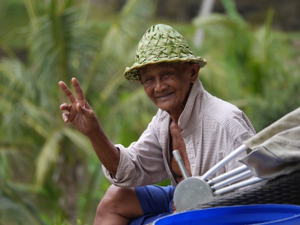 Photos of the people of Bali, Indonesia
