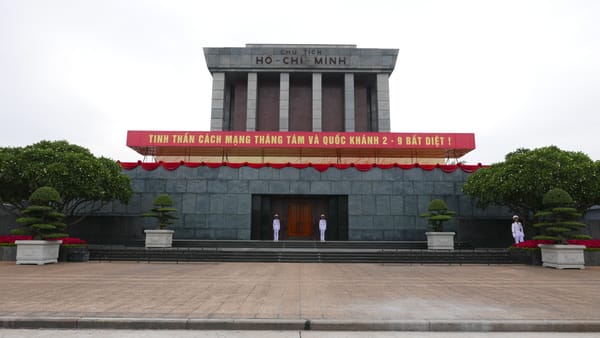 Lăng Chủ Tịch Hồ Chí Minh (Ho Chi Minh Mausoleum), Quảng Trường Ba Đình, Quận Ba Đình, Thành Phố Hà Nội, Hanoi, Vietnam
