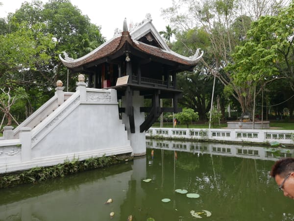 Chùa Một Cột (One Pillar Pagoda), Chùa Một Cột (Ông Ích Khiêm), Quận Ba Đình, Thành Phố Hà Nội, Hanoi, Vietnam