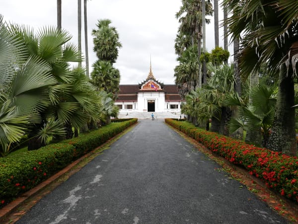 Royal Palace Museum, Luang Prabang (ຫລວງພະບາງ/ຫຼວງພະບາງ), Laos